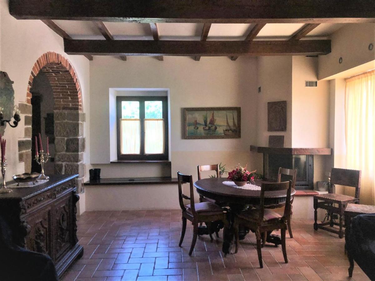 Готель Borgo Romena Пратовеккьо Екстер'єр фото